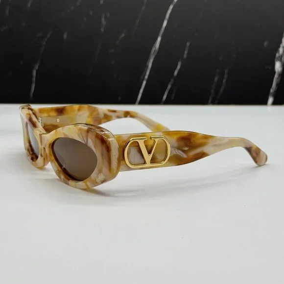 NEW VALENTINO VLS-178D HAVANA IVORY OVAL SUNGLASSES VALENTINO
